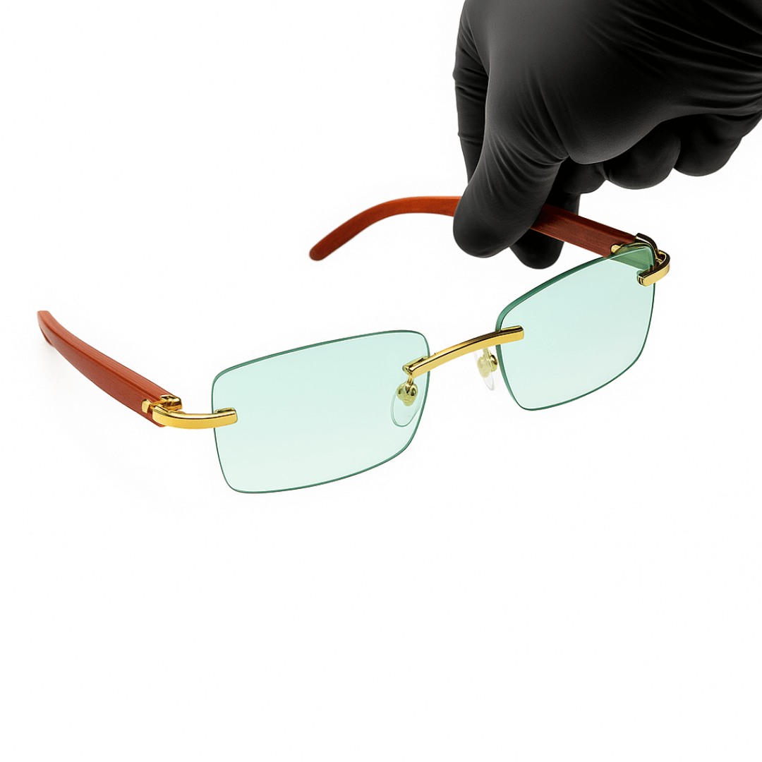 Green W-optic